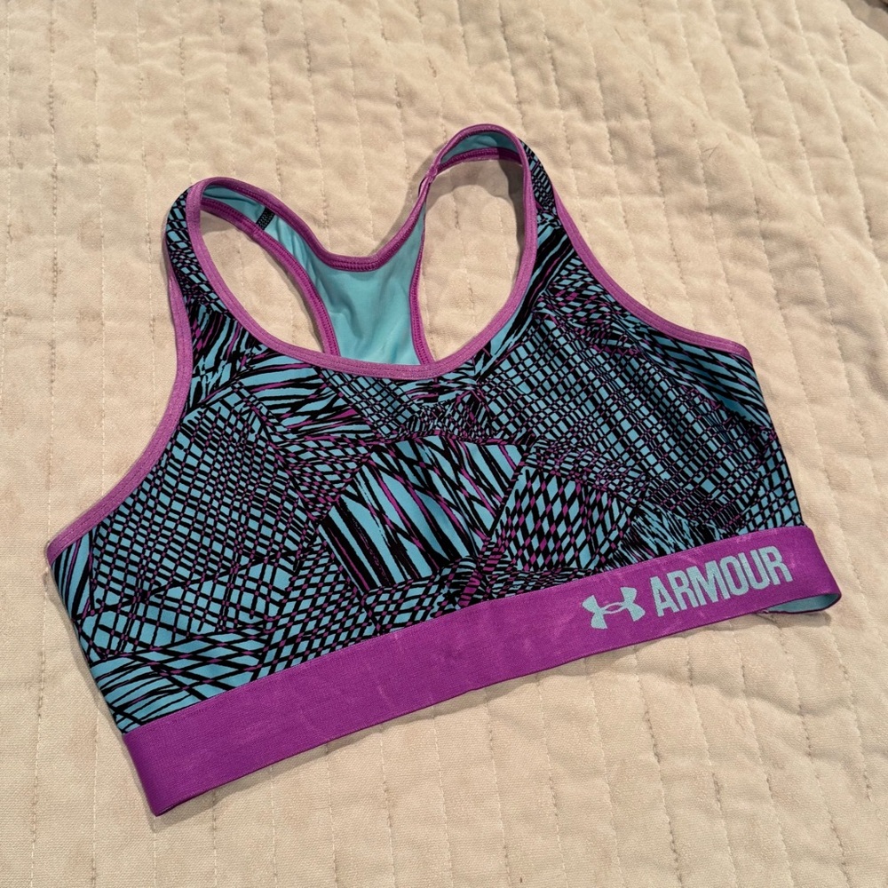 Under Armor Sports Bra - L